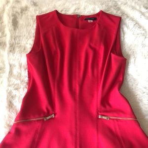 Pink sleeve-less dress